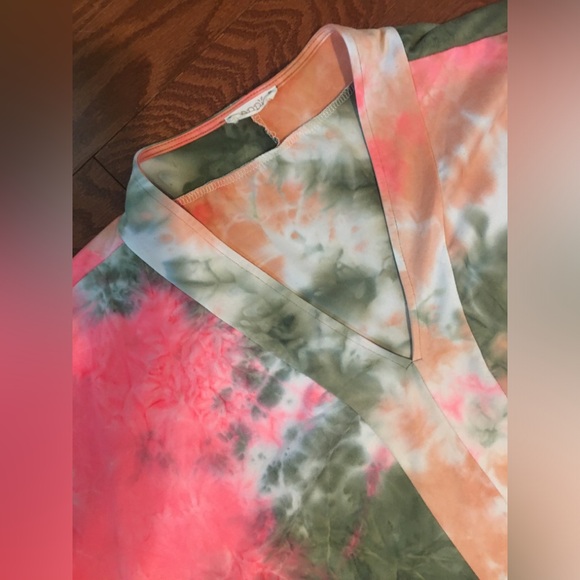 ODDY O/S Tie Dye Top - Picture 3 of 3
